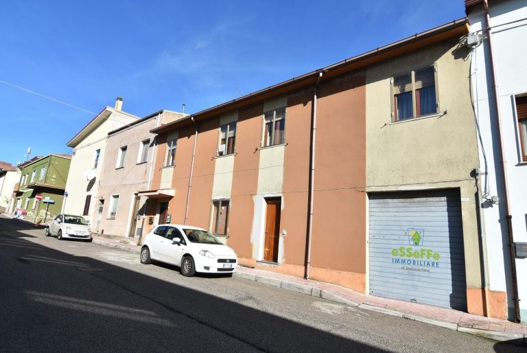 Appartamento di oltre 180mq e 8 locali