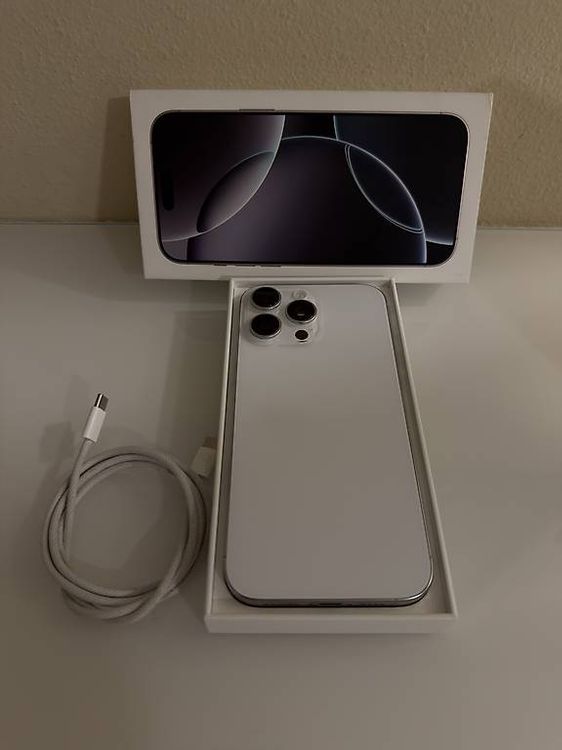 iphone-16-pro-max-3