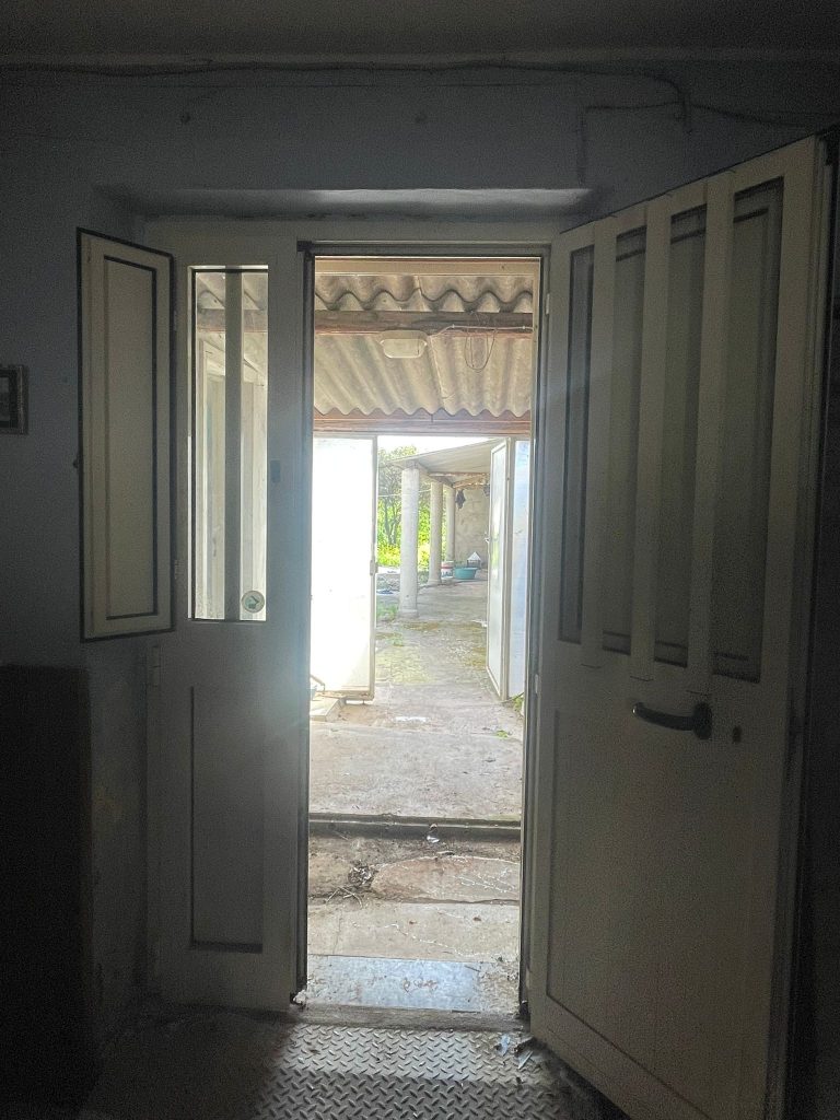 CASA CAMPIDANESE CON AMPIO GIARDINO