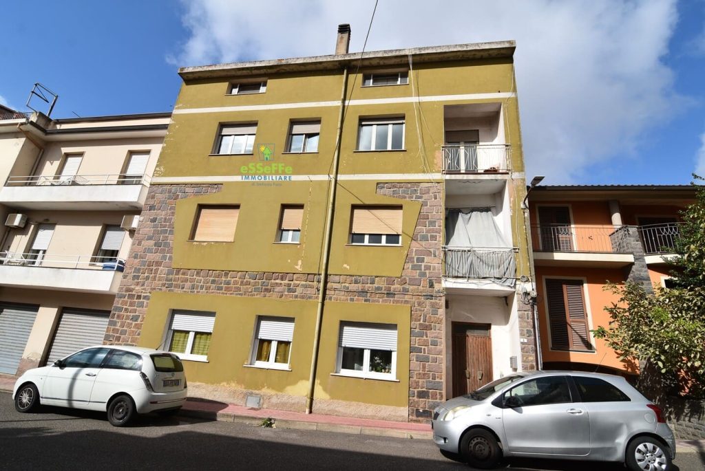 via-s.-lussorio-4-27
